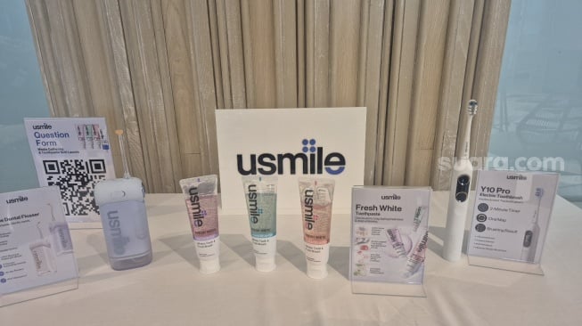 usmile meluncurkan odol parfum pertama di dunia, Jakarta, Rabu (10/12/2025). [Suara.com/Dythia] 