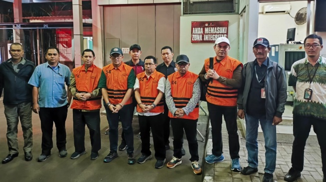 Jadi Saksi Kasus Suap RSUD, Bupati Kolaka Timur Dipindahkan KPK ke Rutan Kendari