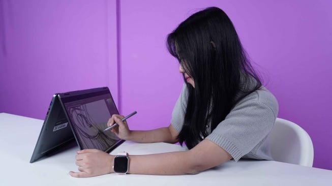 Hype R Flip. [Axioo]