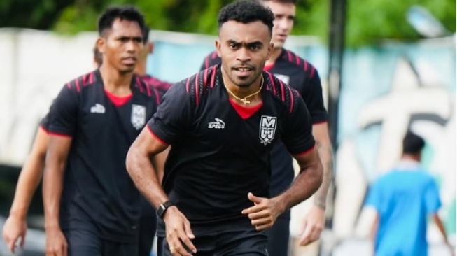 Yakob Sayuri Jadi Korban Rasisme, PSSI Didesak Ambil Tindakan Tegas!