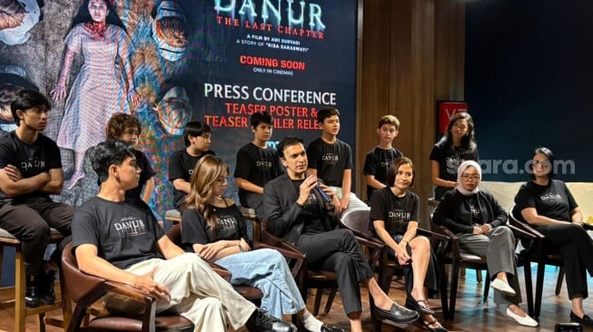 Konferensi pers film Danur: The Last Chapter di kawasan Setiabudi, Jakarta Selatan pada Rabu, 10 Desember 2025. [Suara.com/Tiara Rosana]