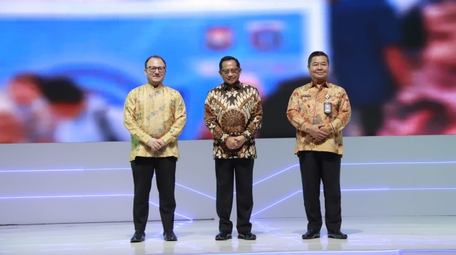 Digitalisasi Adminduk Selamatkan Triliunan Dana Bansos, Mendagri: Dukcapil Harus Lebih Agresif!