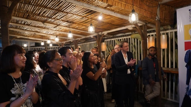 Rekan dan keluarga Garin Nugroho hadir dalam JAFF 2025 French Night (Istimewa)