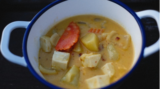 Nikmati Sup Betawi: Sajian Hangat yang Kaya Nutrisi untuk Keluarga