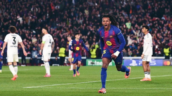 Barcelona Comeback 2-1 atas Frankfurt, Jules Kounde Ciptakan Rekor Pribadi