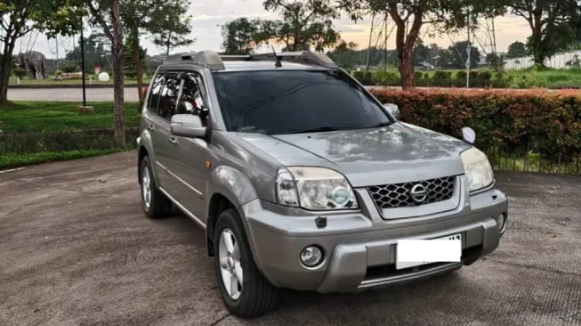 5 rekomendasi mobil SUV bekas di bawah Rp100 juta. (OLX)