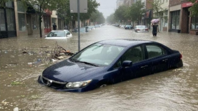 Beli Mobil Bekas Banjir Apakah Aman? Waspada, Ini 6 Risiko yang Mengintai
