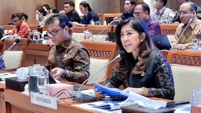 DPR 'Beri Dua Jempol' untuk Komdigi: 3,3 Juta Konten Judi Online Lenyap dari Internet RI