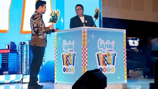Livin’ Fest Surabaya menghadirkan lebih dari 400 tenant, mulai dari kuliner, fashion, kriya, kecantikan, hingga berbagai kebutuhan gaya hidup (Dok: Bank Mandiri)