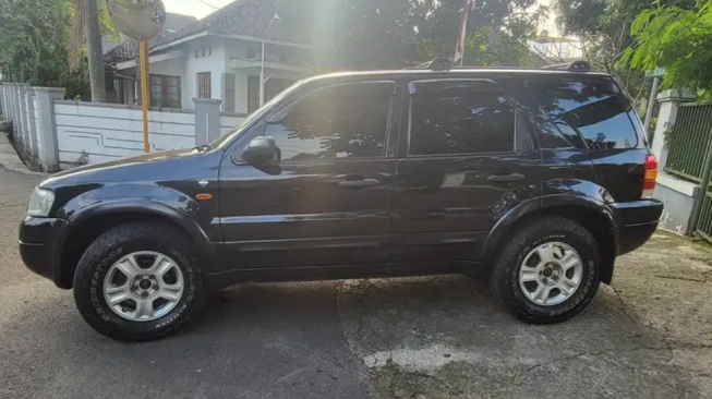 5 rekomendasi mobil SUV bekas di bawah Rp100 juta. (OLX)