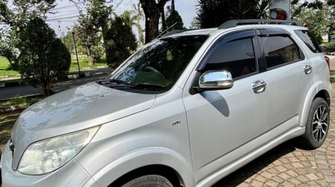 5 rekomendasi mobil SUV bekas di bawah Rp100 juta. (OLX)