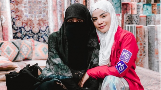 Ada Tujuan Tersembunyi di Balik Penunjukan Dinar Candy Sebagai Ketua Pengajian Umi Pipik