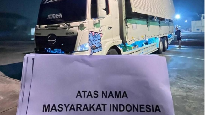 Banjir Aceh-Sumatera: Solidaritas Warga Lari Kencang, Birokrasi Tertinggal
