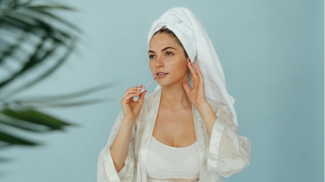 Cantik Nggak Harus Mahal, Inilah 5 Tips Tampil Alami dan Tetap Glowing