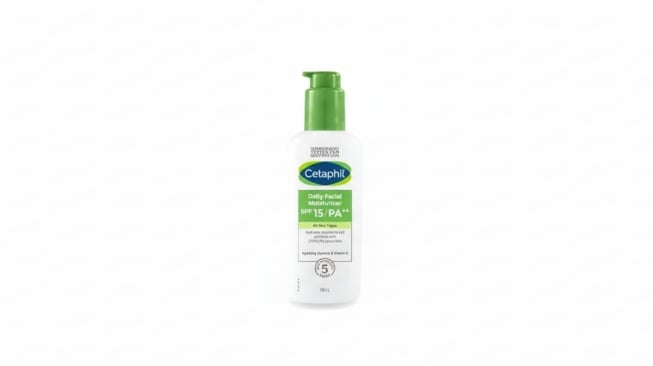 Cetaphil Daily Facial Moisturizer SPF 15/PA ++ (Brand)