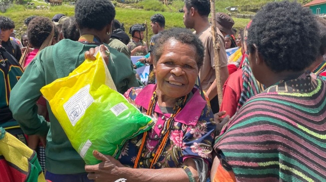 Satgas Pangan Polri 'Berjibaku' Menembus Tantangan Geografis demi Harga Beras Murah