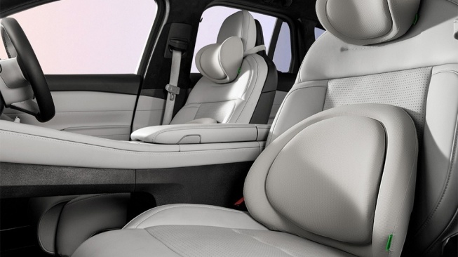 4 Mobil Besar Bekas Harga Terjangkau, Kapasitas Penumpang Sekelas Alphard