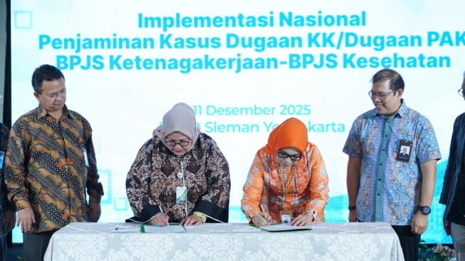 Penandatanganan BPJS Ketenagakerjaan dan BPJS Kesehatan untuk Aplikasi e-PLKK (Dok: BPJS Ketenagakerjaan)
