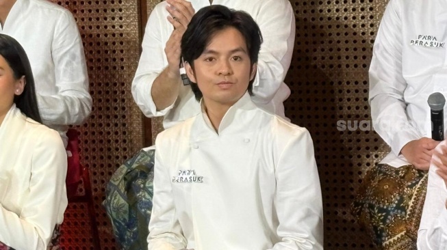 Cerita Perjuangan Angga Yunanda Perankan Sosok Perasuk di Film Terbaru