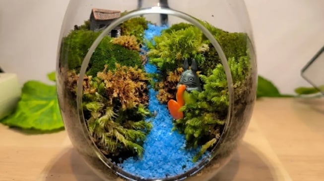 Saat Gen Z Jogja Melawan Stres dengan Merangkai 'Mini Hutan'