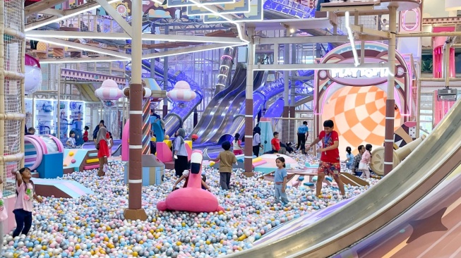 Liburan Sekolah Anti Bosan: Ada Wahana Se-Adrenalin Ini untuk Anak dan Orang Tua di Bogor!