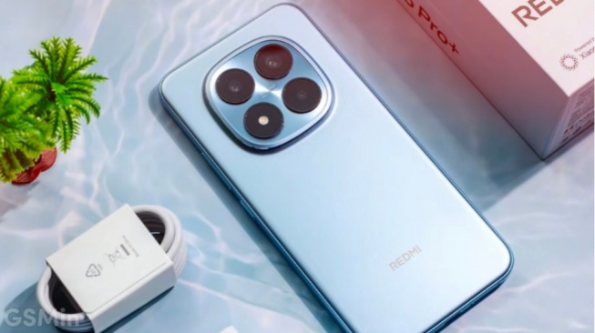 Bocoran Spek Poco M8 Pro: Snapdragon 7s Gen 4, Dukung Fast Charging 100 W