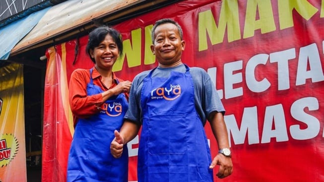 PKL Semarang Naik Kelas! Kini Punya Manajer Keuangan Canggih di Fitur Aplikasi Bank Raya