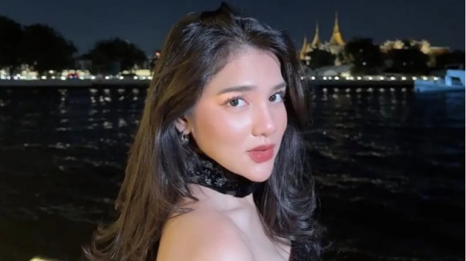 Dituduh Jadi Selingkuhan Eks Menpora, Davina Karamoy Terancam Kena Cancel Culture