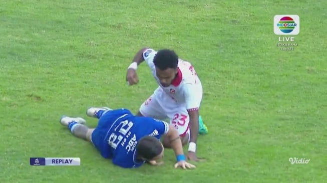 Insiden MU vs Persib, Dua Kata Yance Sayuri Usai Nyaris Tonjok Marc Klok