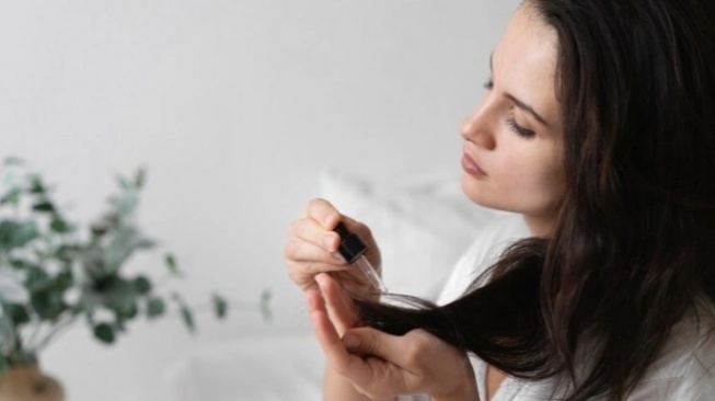 5 Serum Penumbuh Rambut Ampuh dan Aman, Harga Mulai dari Rp40 Ribuan!