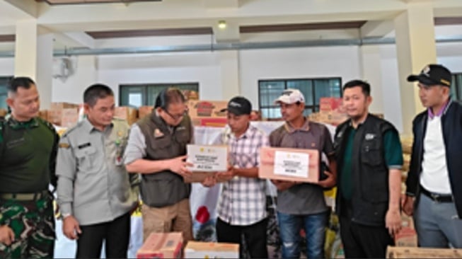 Bupati Aceh Utara Sampaikan Apresiasi atas Bantuan Mentan Amran untuk Korban Banjir Sumatra