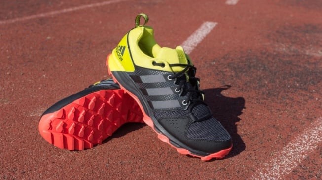 5 Sepatu Running Adidas Ori Terbaik: Nyaman Buat Harian sampai Lari Maraton