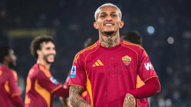 Hasil Serie A: Wesley Franca Pahlawan, AS Roma Taklukkan Como di Olimpico