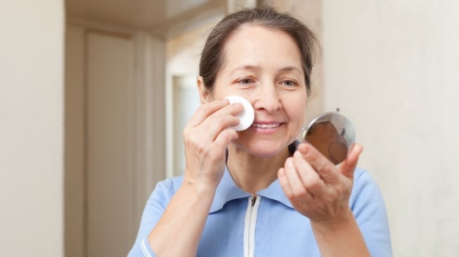 6 Cushion Lokal Murah untuk Ibu Rumah Tangga dengan Coverage Buildable