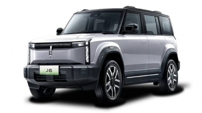 Cek Harga Mobil Bekas Chery J6, Fitur Lengkap Berteknologi Paling Dicari 2025