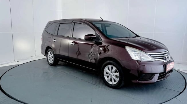Nissan Grand Livina SV AT 2013 (Blibli)