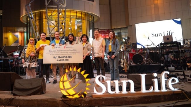 Fokus Sebar Filter Air Siap Pakai di Sumatra, Sun Life Pastikan Akses Paling Mendesak