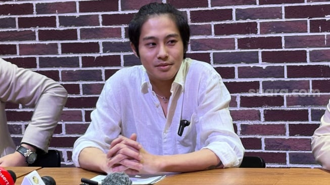 Akui Sebar Data Kehamilan Erika Carlina di Grup WA, DJ Panda Memelas Minta Damai: Saya Janji Berubah