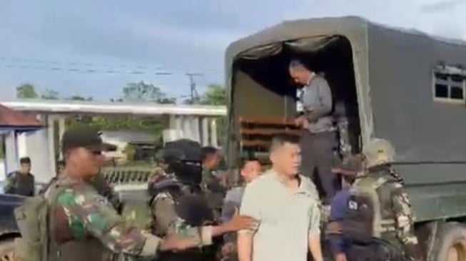 15 WN China Serang TNI di Area Tambang Emas Ketapang: 5 Fakta dan Kondisi Terkini