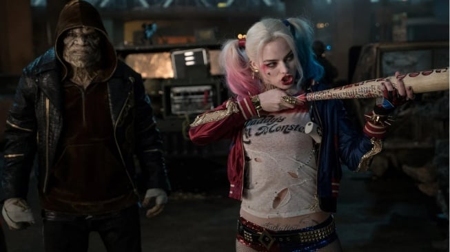 Suicide Squad yang dibintangi Margot Robbie, Jared Letto, Will Smith, dan Joel Kinnaman, akan tayang pada Selasa (16/12/2025) malam ini pukul 21.00 WIB di Trans TV. [YouTube]