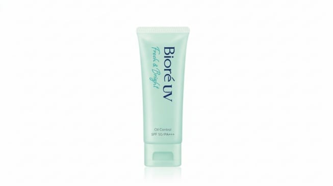 Biore UV Fresh & Bright Skincare Sunscreen (Brand)