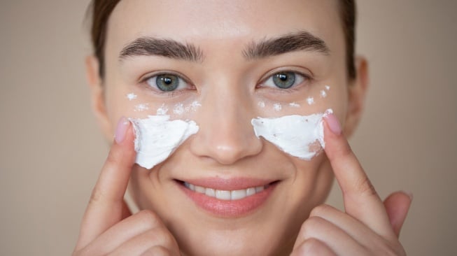 5 Sunscreen Tone Up Terbaik untuk Kulit Sensitif Mulai Rp30 Ribu