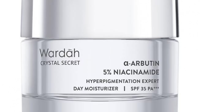 5 Moisturizer Terbaik untuk Flek Hitam Usia 30 Tahun ke Atas