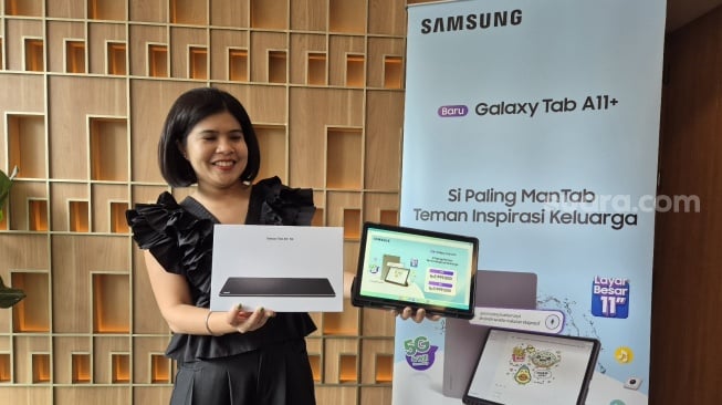 Annisa Maulina, MX Product Marketing Senior Manager, Samsung Electronics Indonesia dalam Media Luncheon galaxy Tab A11+ di Jakarta, Kamis (18/12/2025). [Suara.com/Dythia] 
