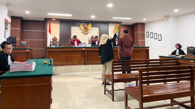 Saksi Ahli Tegaskan Kredit Macet Tak Otomatis Korupsi dalam Sidang Agus Fitrawan