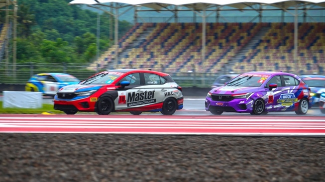 Tim Master Racing Crew Juara Nasional ITCR 1500 Buktikan Kualitas Cairan Pendingin di Mandalika