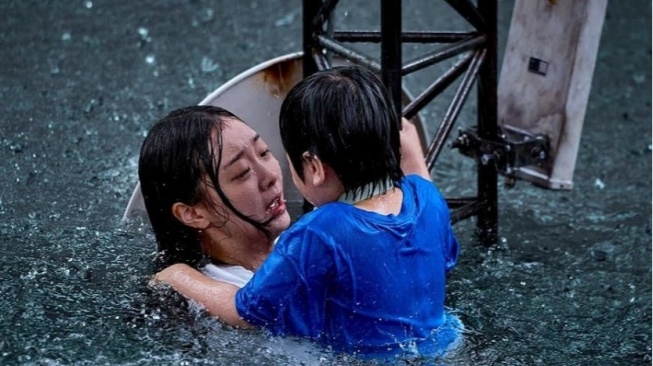 Deretan Film Korea Berlatar Bencana Banjir, Terbaru The Great Flood