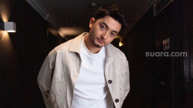 Diusik Umay Shahab, Bryan Domani Akui Mirip Karakter di Film Patah Hati yang Kupilih: Beda Server