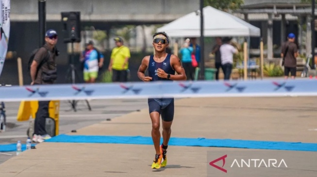 Triathlon Indonesia Berjaya! Yaqin dan Pratiwi Kawinkan Gelar Juara di SEA Games 2025
