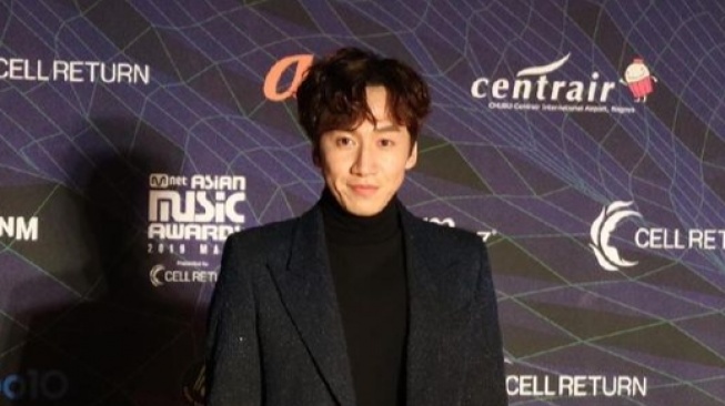 Lee Kwang-soo Bertugas Jadi MC di Pernikahan Kim Woo-bin dan Shin Min-Ah